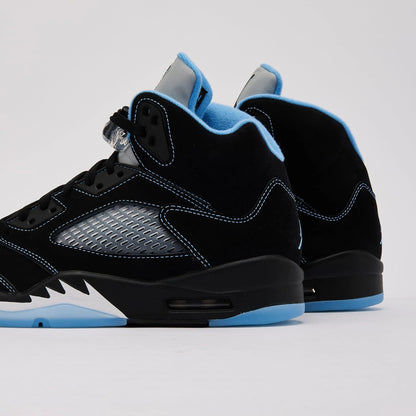 Limited Edition Black & University Blue 5s